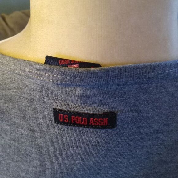 Long sleeve key-hole neck top. Small 3X. US POLO ASSN - Picture 4 of 5